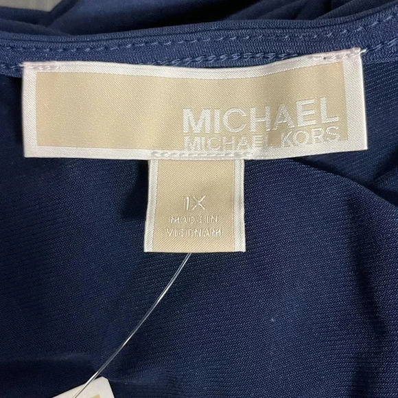 Michael Kors Lattice Sleeve Blue Top Size 1X Plus NEW Short Sleeve - Picture 5 of 6